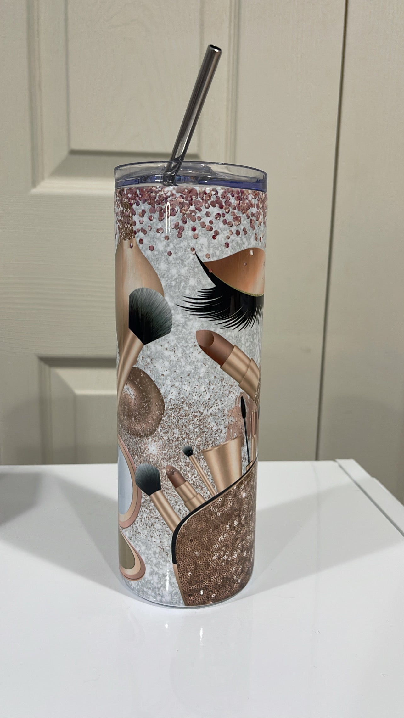 Glam tumbler